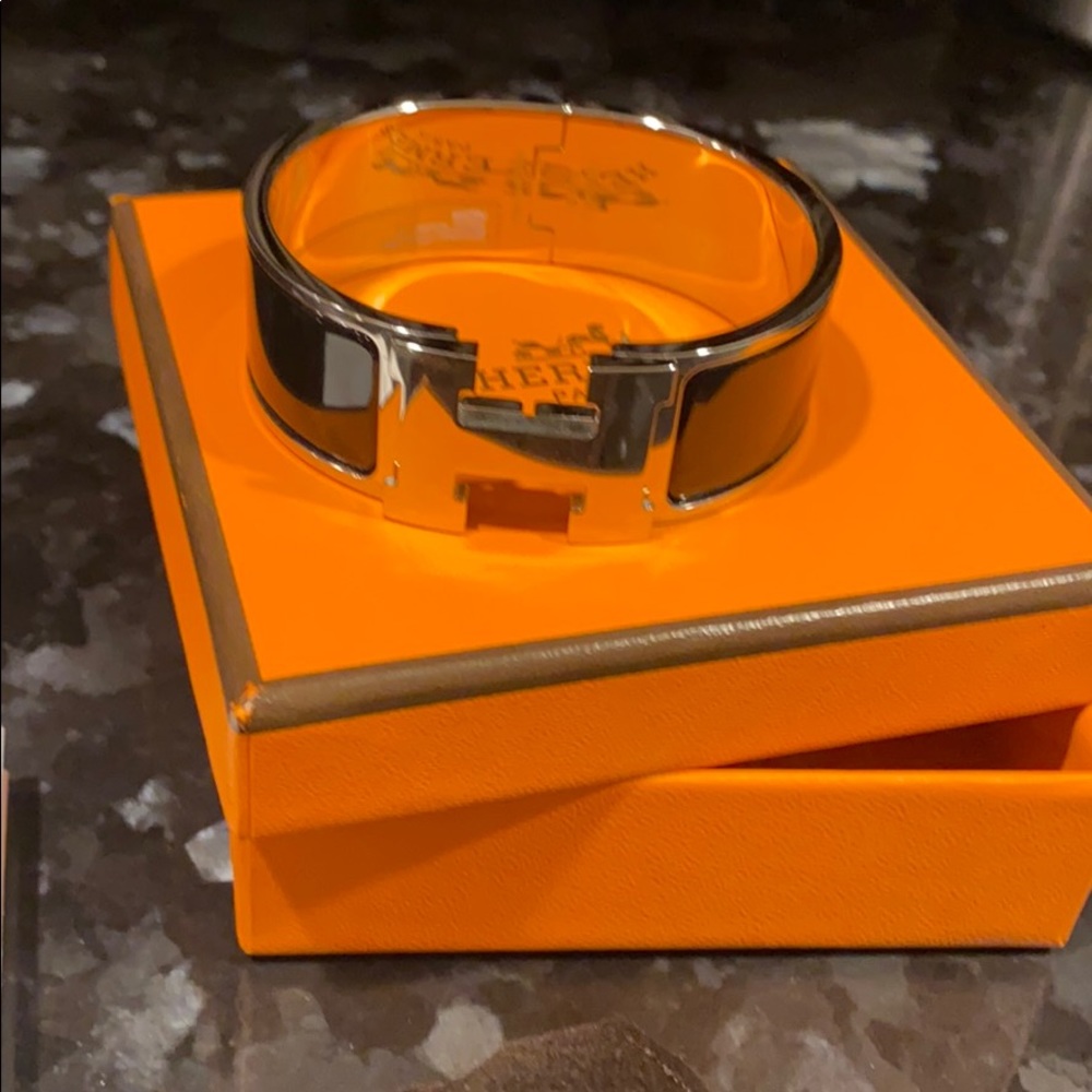 Hermès H Clic Clac Bracelet